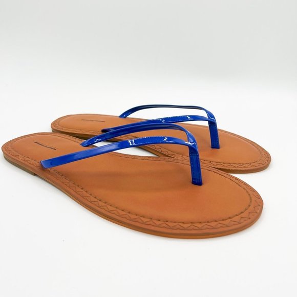 Vineyard Vines Shoes - Vineyard Vines Skinny Strap Flip-Flops